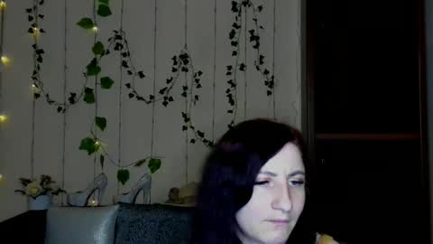 Jeneva online show from February 14, 6:43 am