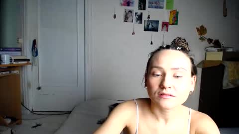 Snapshot of muse_online chatting on December 19, 12:01 pm Muse Ali  online show from December 19, 12:01 pm