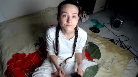 Snapshot of muse_online chatting on December 23, 11:36 am Muse Ali  online show from December 23, 11:36 am