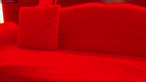 Luna  online show from October 26, 8:26 pm