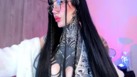 blackmuse online show from January 9, 11:13 pm