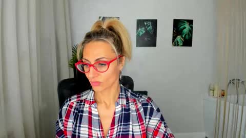 Diana online show from November 17, 12:11 pm