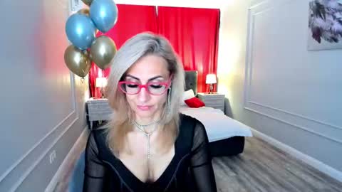 Diana online show from July 6, 11:40 am