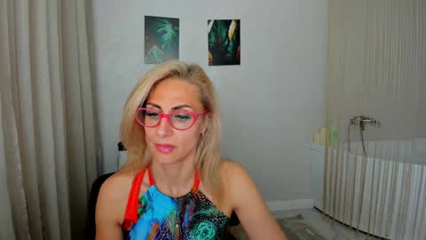 Diana online show from July 8, 11:37 am