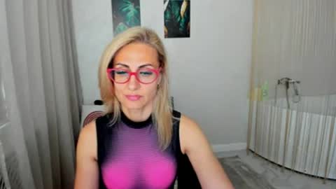 Diana online show from July 11, 11:35 am