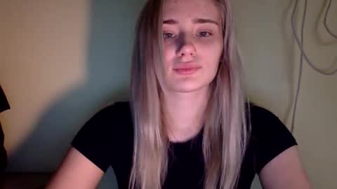 musescorner online show from March 13, 3:51 pm