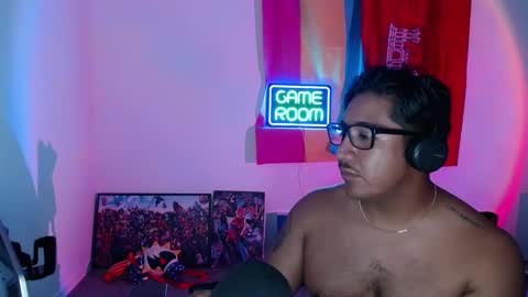 mushrooncat online show from September 19, 4:03 am