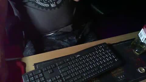 Snapshot of muso44 chatting on February 21, 2:27 pm Muso online show from February 21, 2:27 pm