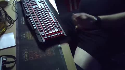 Snapshot of muso44 chatting on September 19, 9:00 am Muso online show from September 19, 9:00 am