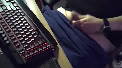 Snapshot of muso44 chatting on September 26, 6:17 am Muso online show from September 26, 6:17 am