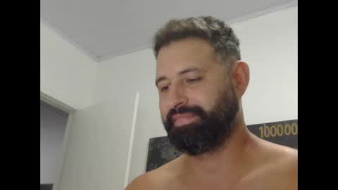 musosc online show from February 17, 11:42 pm