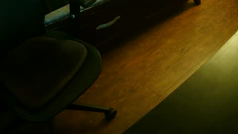 Snapshot of mustenjoyhead79 chatting on September 17, 12:01 am mustenjoyhead79 online show from September 17, 12:01 am