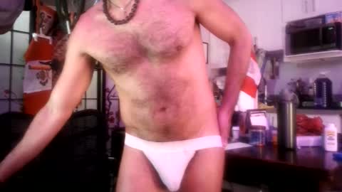 Snapshot of muttbatorman chatting on May 28, 12:35 pm Apebator online show from May 28, 12:35 pm