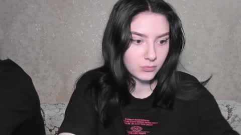 cute couple online show from April 8, 4:51 pm