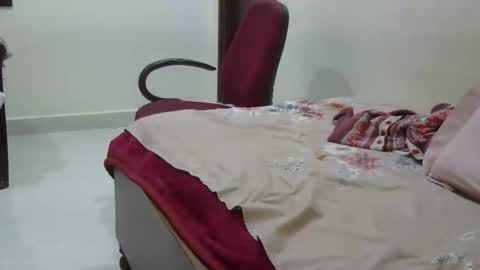 Snapshot of mvhy007 chatting on October 7, 6:16 pm john online show from October 7, 6:16 pm