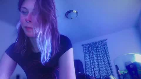 ghost mantis online show from May 21, 4:52 am
