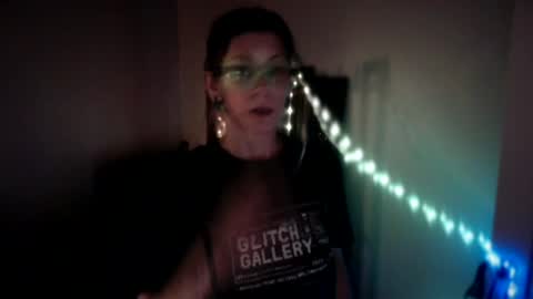 ghost mantis online show from July 10, 5:01 am