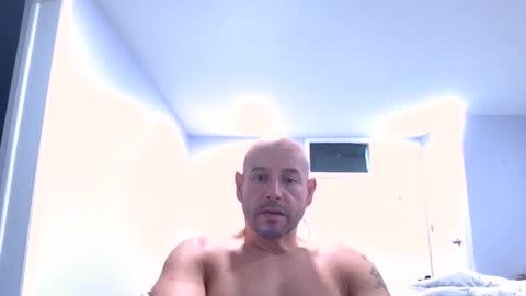 Maximus online show from October 6, 4:04 pm