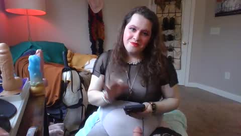 Mx Charlotte online show from February 6, 7:51 pm