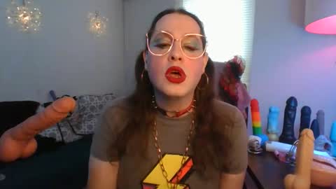 Mx Charlotte online show from April 2, 5:10 pm