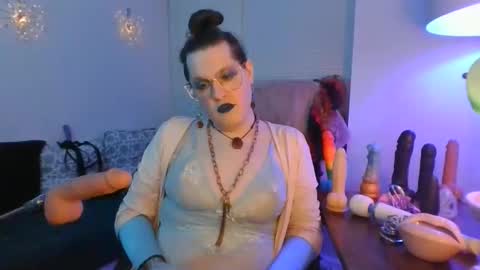 Mx Charlotte online show from April 9, 2:33 am