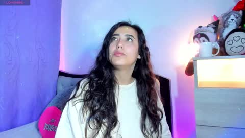 my_aleja_ online show from February 20, 11:43 am