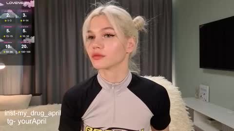 April online show from November 9, 7:06 am