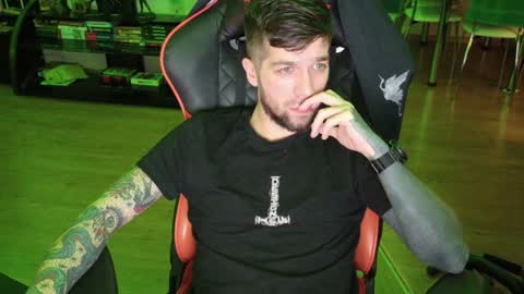 Snapshot of my_name_sinner chatting on January 12, 10:22 pm you can call me Sinner online show from January 12, 10:22 pm