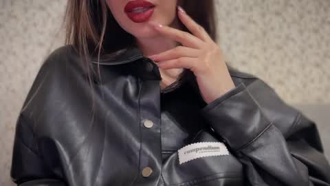 JIN online show from April 28, 5:40 pm