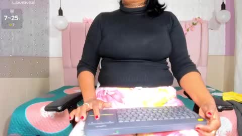 mya_blaze online show from October 22, 12:16 pm