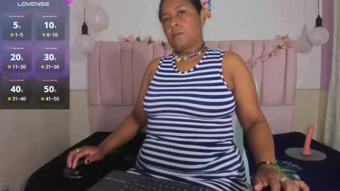 mya_blaze online show from November 4, 12:37 pm