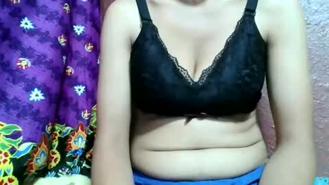 myaldiah online show from January 14, 8:31 am