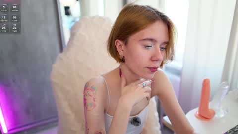 Lana online show from April 2, 7:17 am