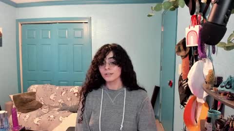 Grace online show from April 4, 4:04 pm