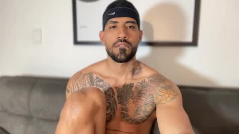 Myke esthetic online show from March 5, 2:03 am