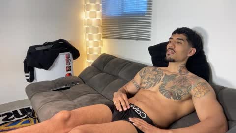 Myke esthetic online show from December 17, 10:16 pm