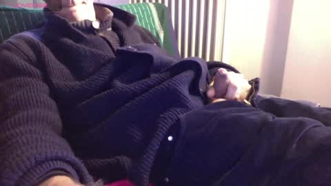 Bi sexy guy lovense hush is on private is open or password show tip if you like. online show from January 5, 11:15 am