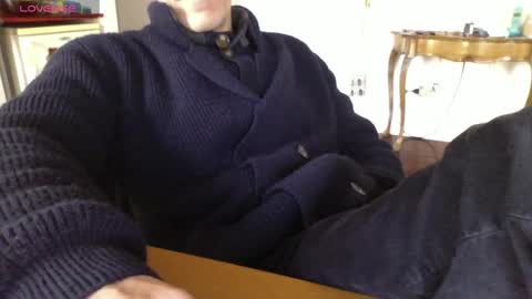 Bi sexy guy lovense hush is on private is open or password show tip if you like. online show from February 23, 7:22 am