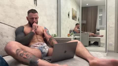 mynameismartin online show from December 7, 1:40 pm