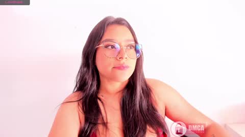 Bella online show from December 29, 8:48 pm