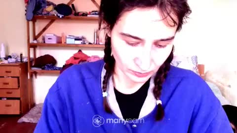 Snapshot of mysexydresses chatting on December 3, 7:21 am Mysexydresses online show from December 3, 7:21 am