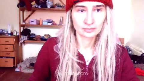 Snapshot of mysexydresses chatting on January 7, 7:10 am Mysexydresses online show from January 7, 7:10 am