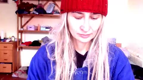 Snapshot of mysexydresses chatting on January 12, 8:04 am Mysexydresses online show from January 12, 8:04 am