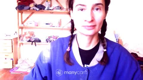 Snapshot of mysexydresses chatting on January 18, 9:45 am Mysexydresses online show from January 18, 9:45 am