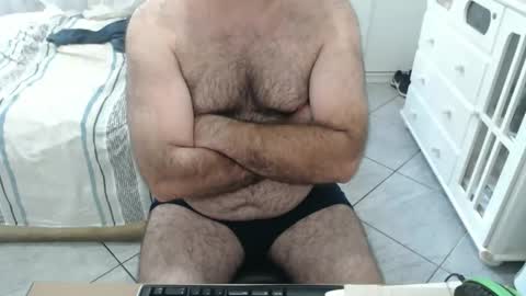 mysterbearmg online show from March 1, 8:11 pm