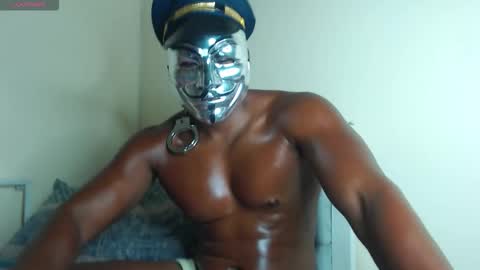 Snapshot of mysterious__man_ chatting on October 18, 3:42 am mysterious__man_ online show from October 18, 3:42 am