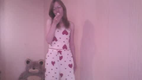 Snapshot of mysterious_blondy chatting on July 13, 11:40 pm mysterious_blondy online show from July 13, 11:40 pm
