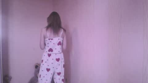 Snapshot of mysterious_blondy chatting on July 18, 6:28 am mysterious_blondy online show from July 18, 6:28 am