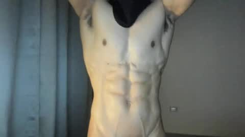 mysterious_muscles online show from June 27, 12:04 am