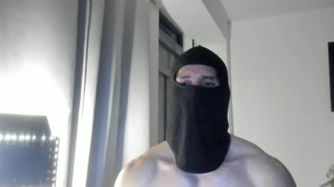 mysterious_muscles online show from July 18, 11:52 pm